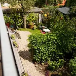 Bed & Breakfast Republika Sloneczna Poznań