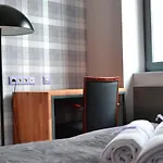 Republika Sloneczna 3* بوزنان