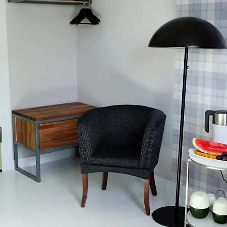 Republika Sloneczna Bed & Breakfast 4*